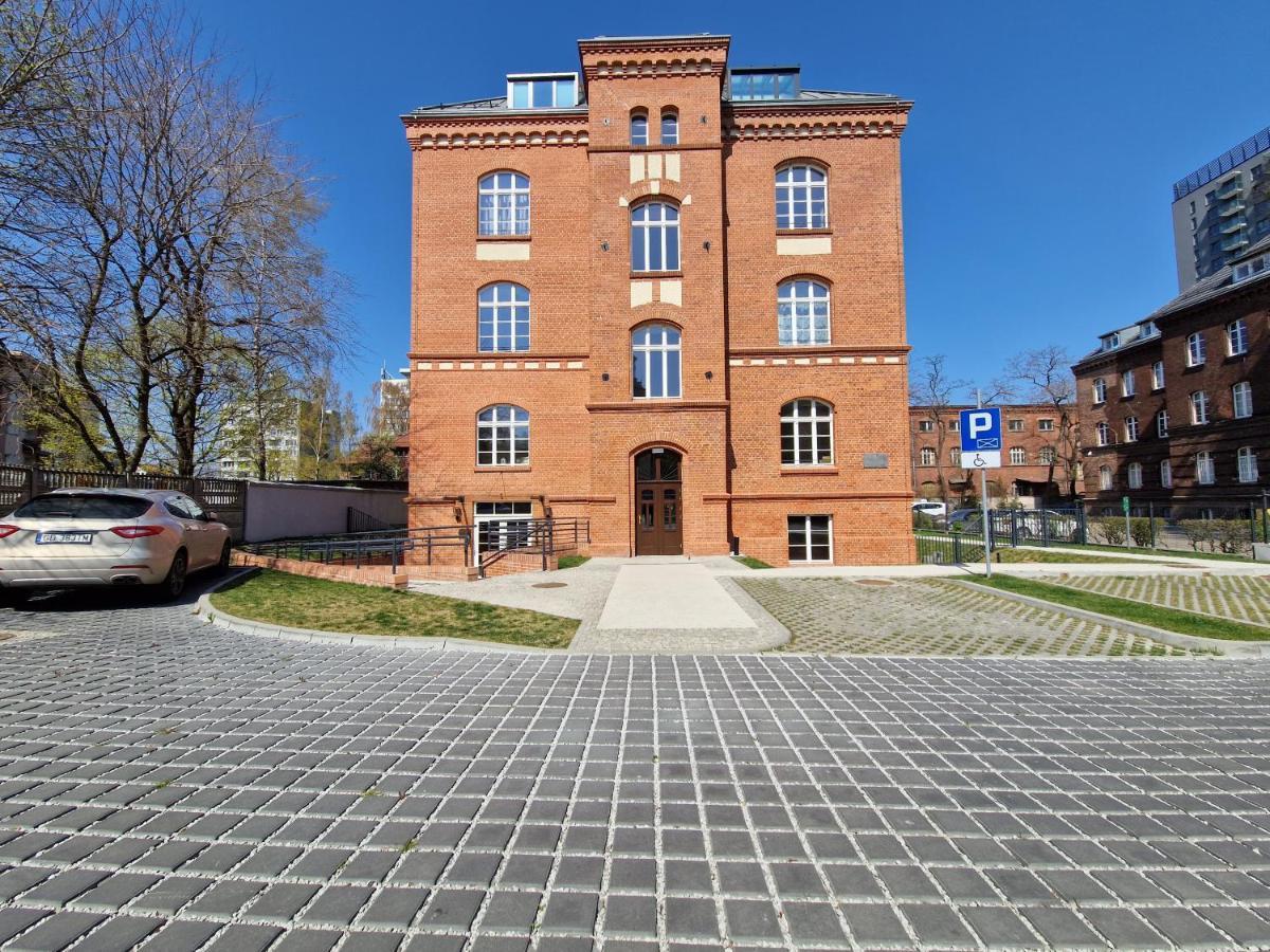 Live & Travel Apartments Waterlane Vintage Gdańsk Exteriör bild