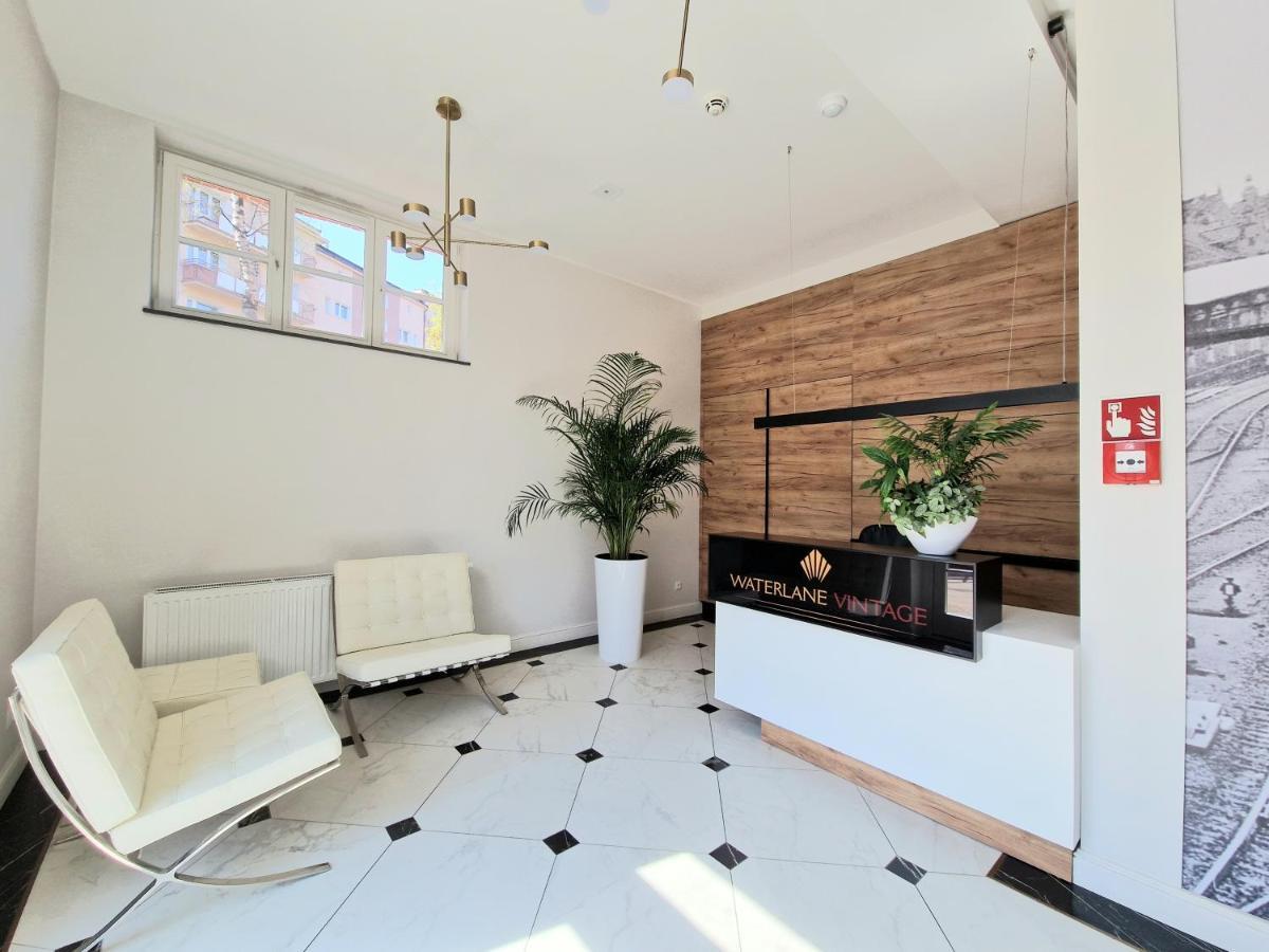 Live & Travel Apartments Waterlane Vintage Gdańsk Exteriör bild